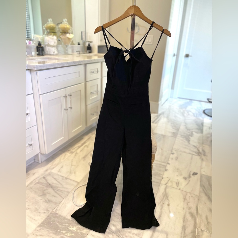 Black palazzo